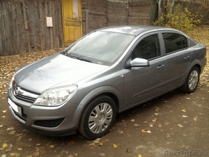 Opel Astra, седан, серебряный металлик. - Изображение #1, Объявление #114459