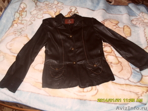 продаю куртку кожаную женскую - Изображение #1, Объявление #505238